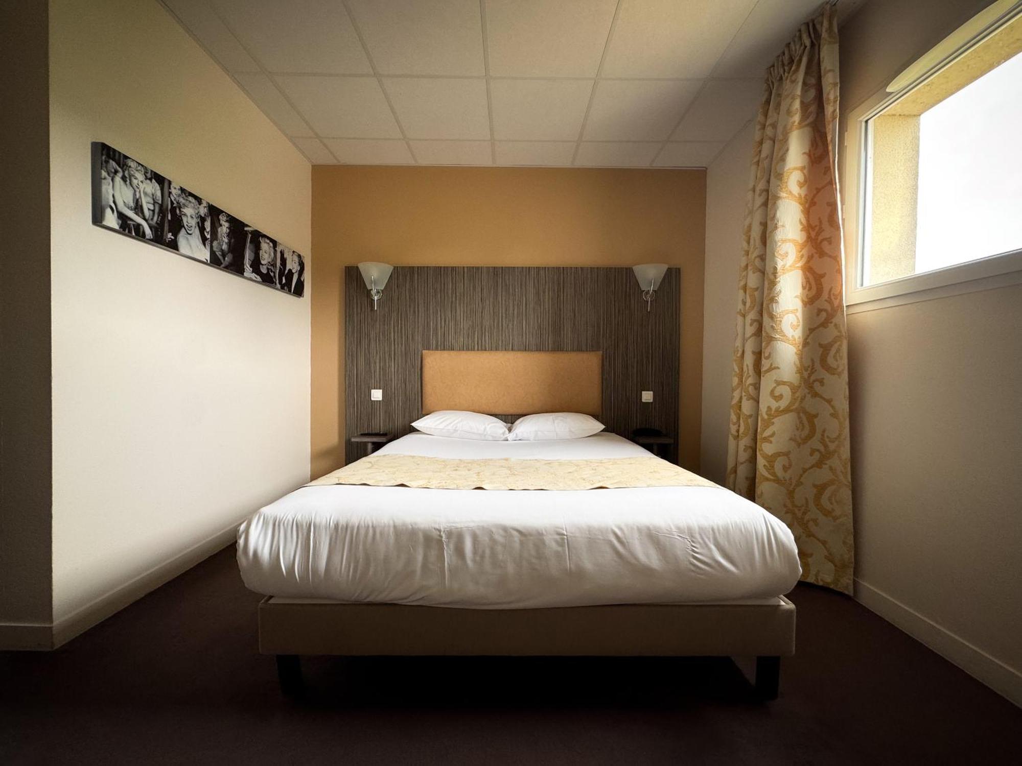 Brit Hotel Confort Alexia - Ла Сутерен Екстериор снимка